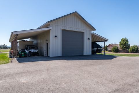 Tiny photo for 11 Elk Run Trail, Kalispell, MT 59901 (MLS # 30070079)