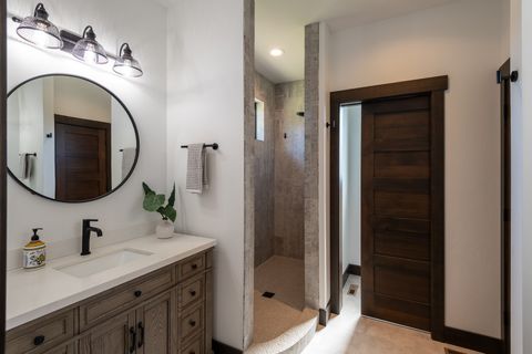 Tiny photo for 11 Elk Run Trail, Kalispell, MT 59901 (MLS # 30070079)