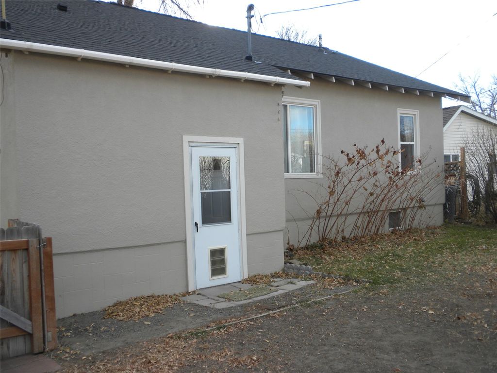 Photo of 307 1st Street W, Whitehall, MT 59759 (MLS # 30060937)