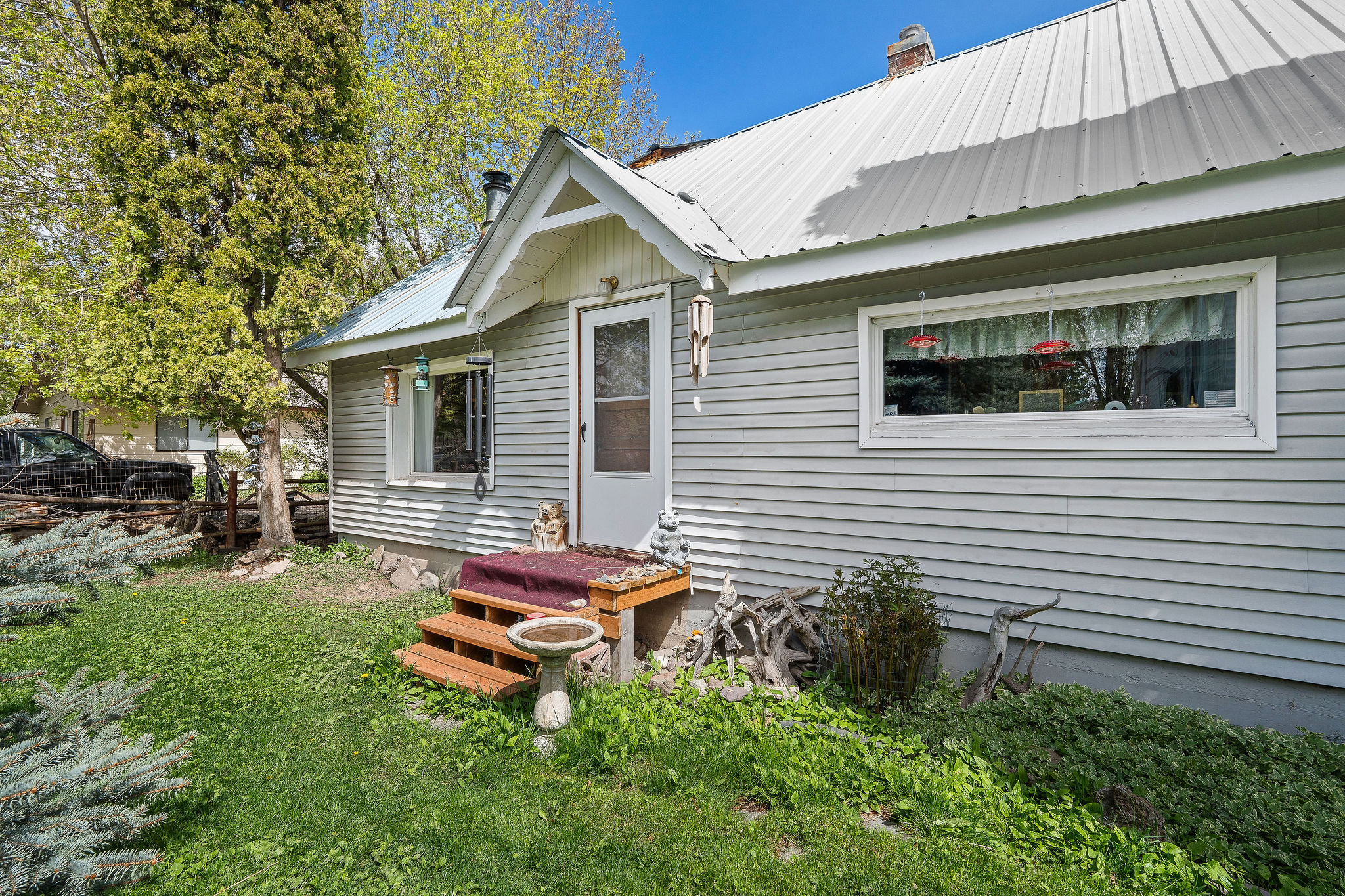 215 Caroline Road