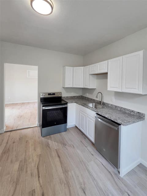 Tiny photo for 1701 7th Avenue N, Great Falls, MT 59401 (MLS # 30076497)