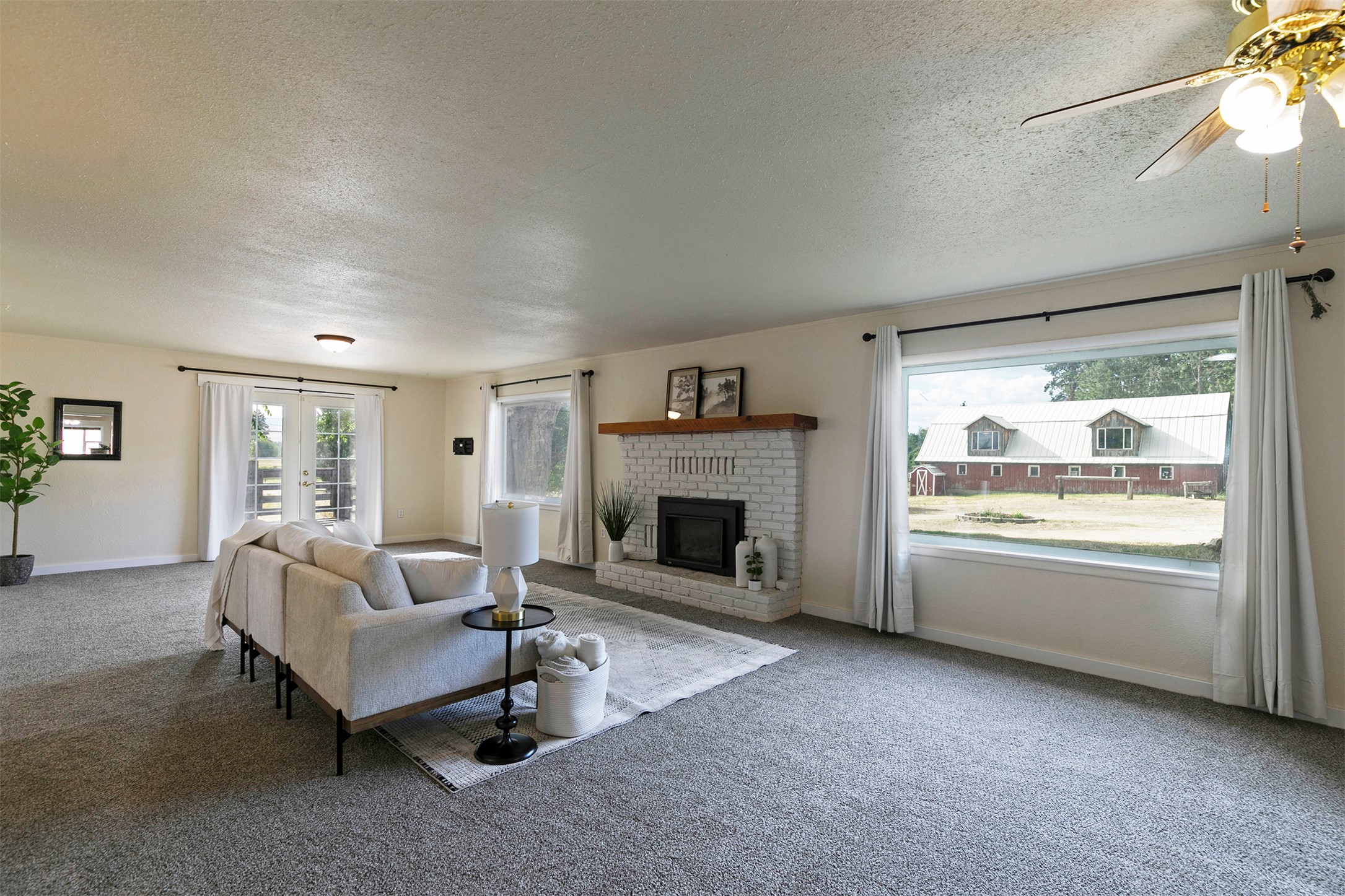 Florence, Montana 59833, United States, 4 Bedrooms Bedrooms, ,3 BathroomsBathrooms,Residential,Active,162073