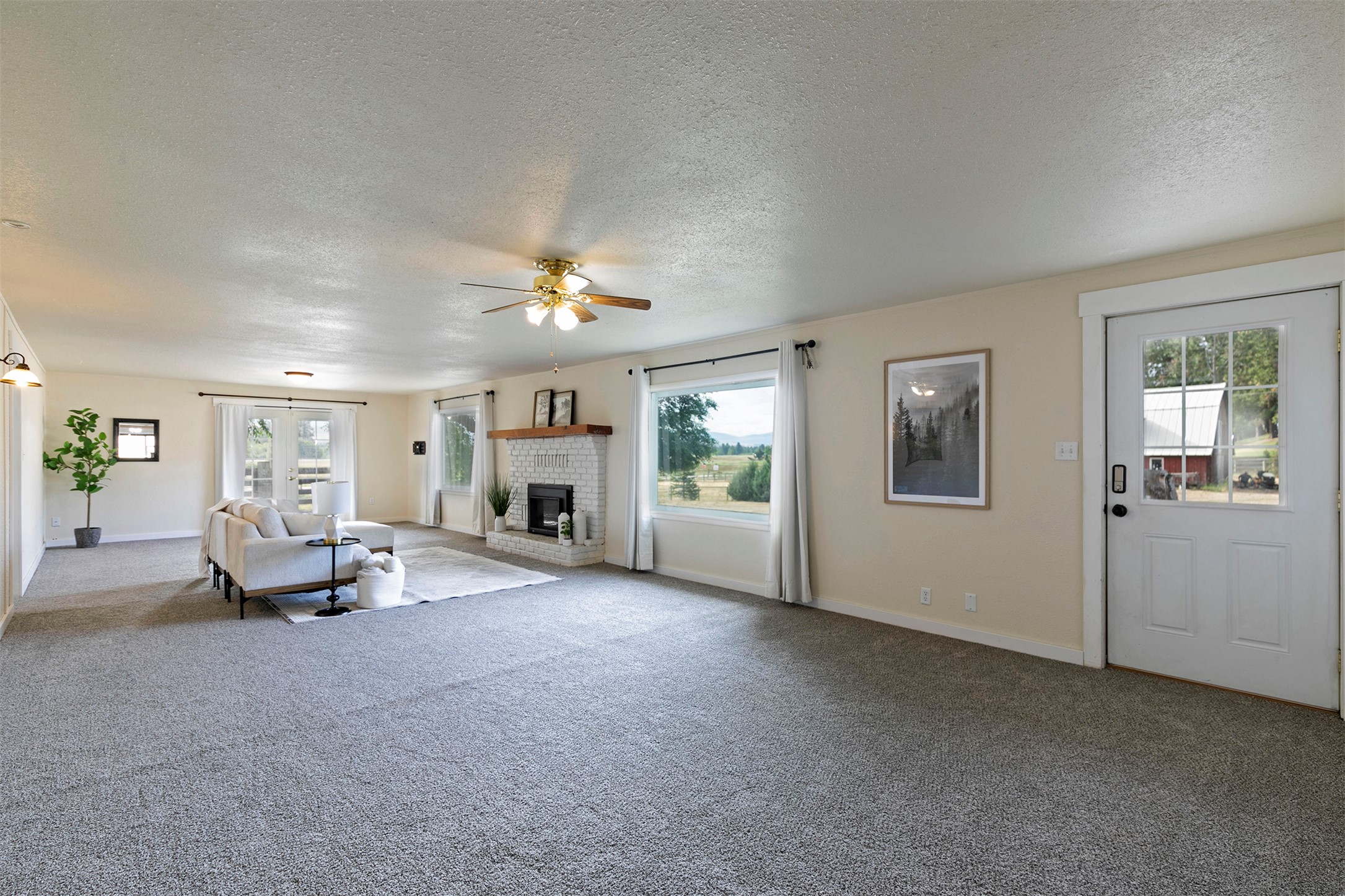 Florence, Montana 59833, United States, 4 Bedrooms Bedrooms, ,3 BathroomsBathrooms,Residential,Active,162073