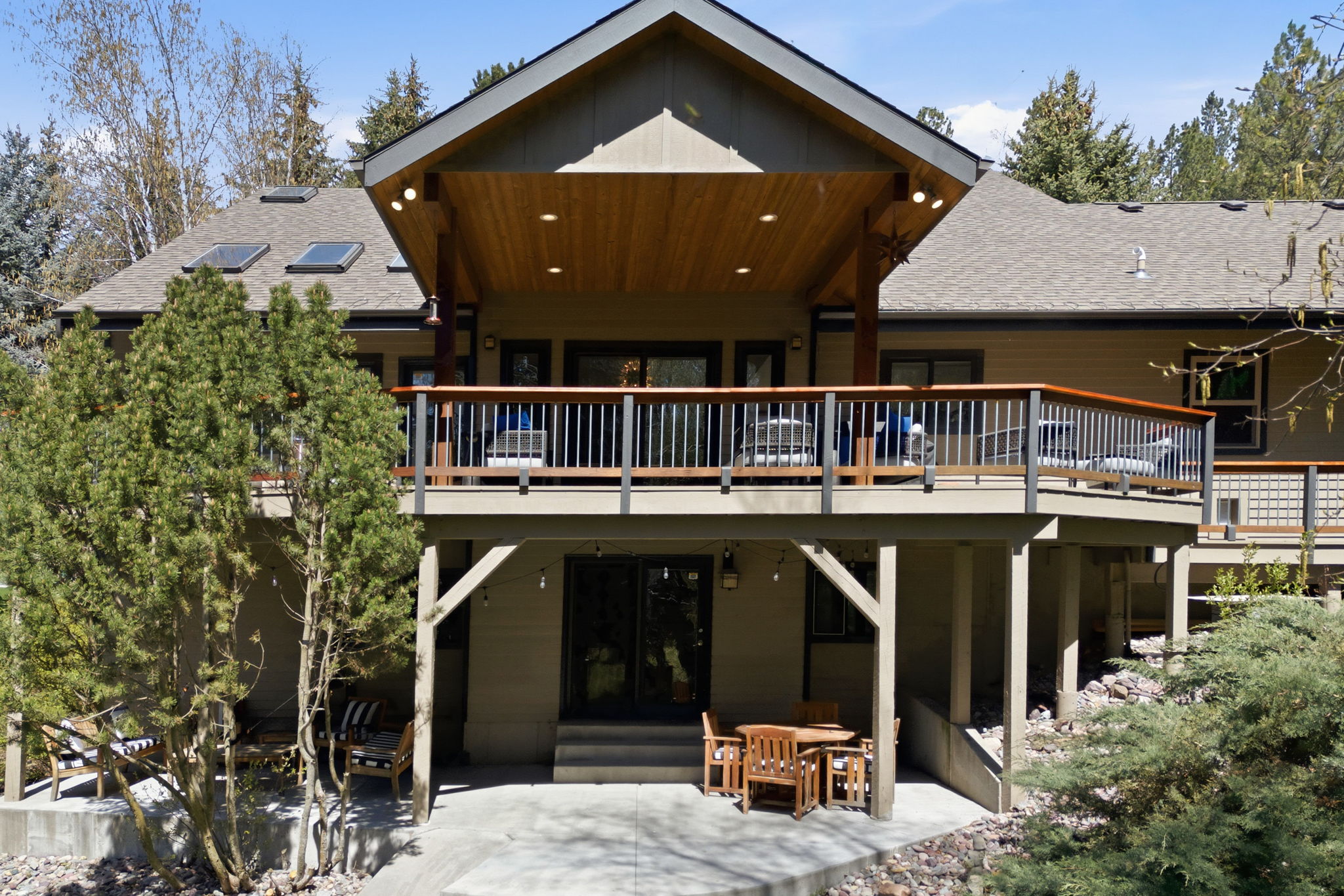 7700 Parkwood Drive
