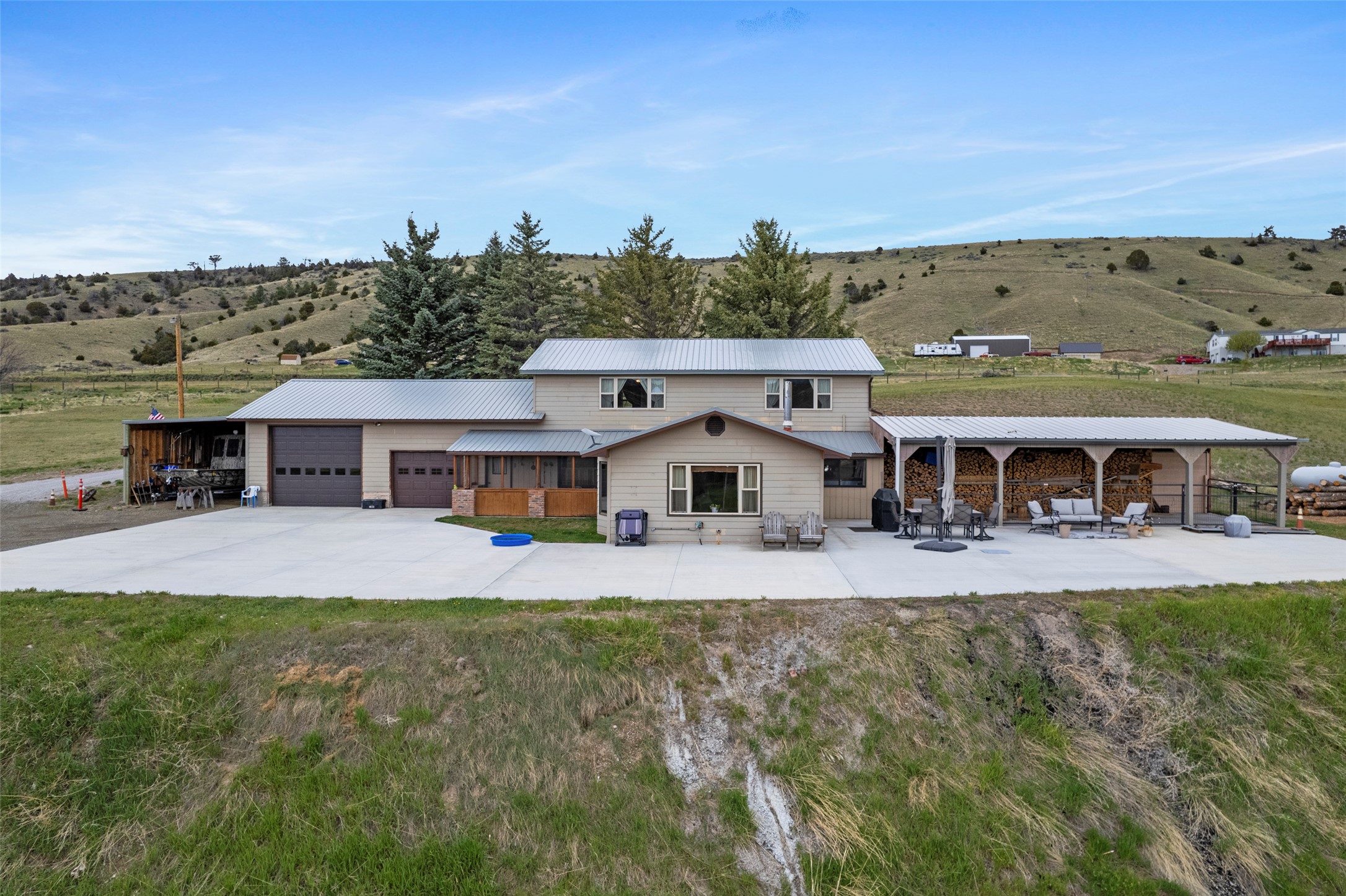 772 Highway 12 E