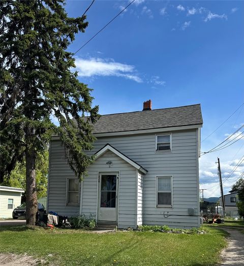 Photo of 824 8th Street W, Kalispell, MT 59901 (MLS # 30036190)