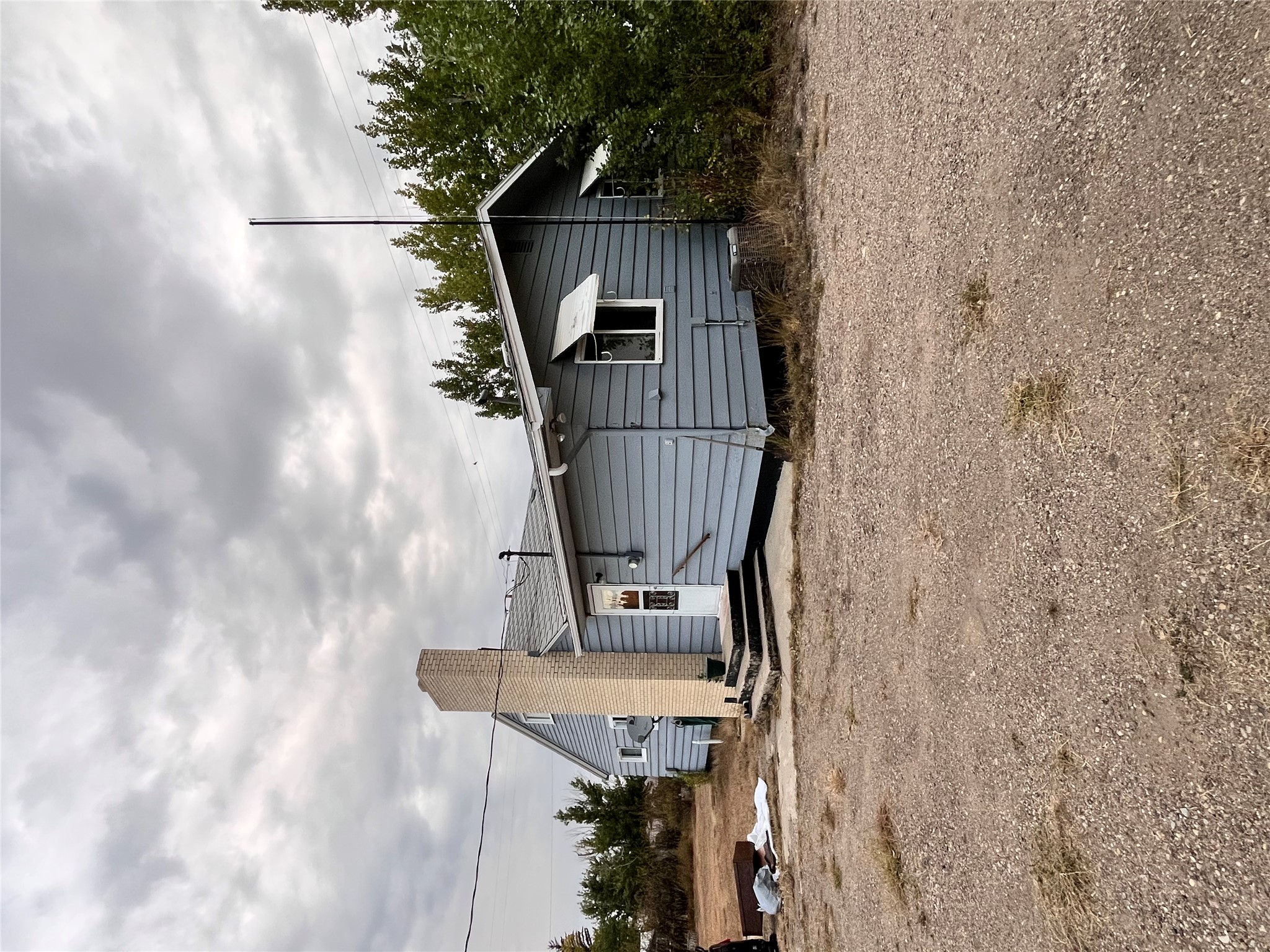 215 and 213 4th Avenue NW