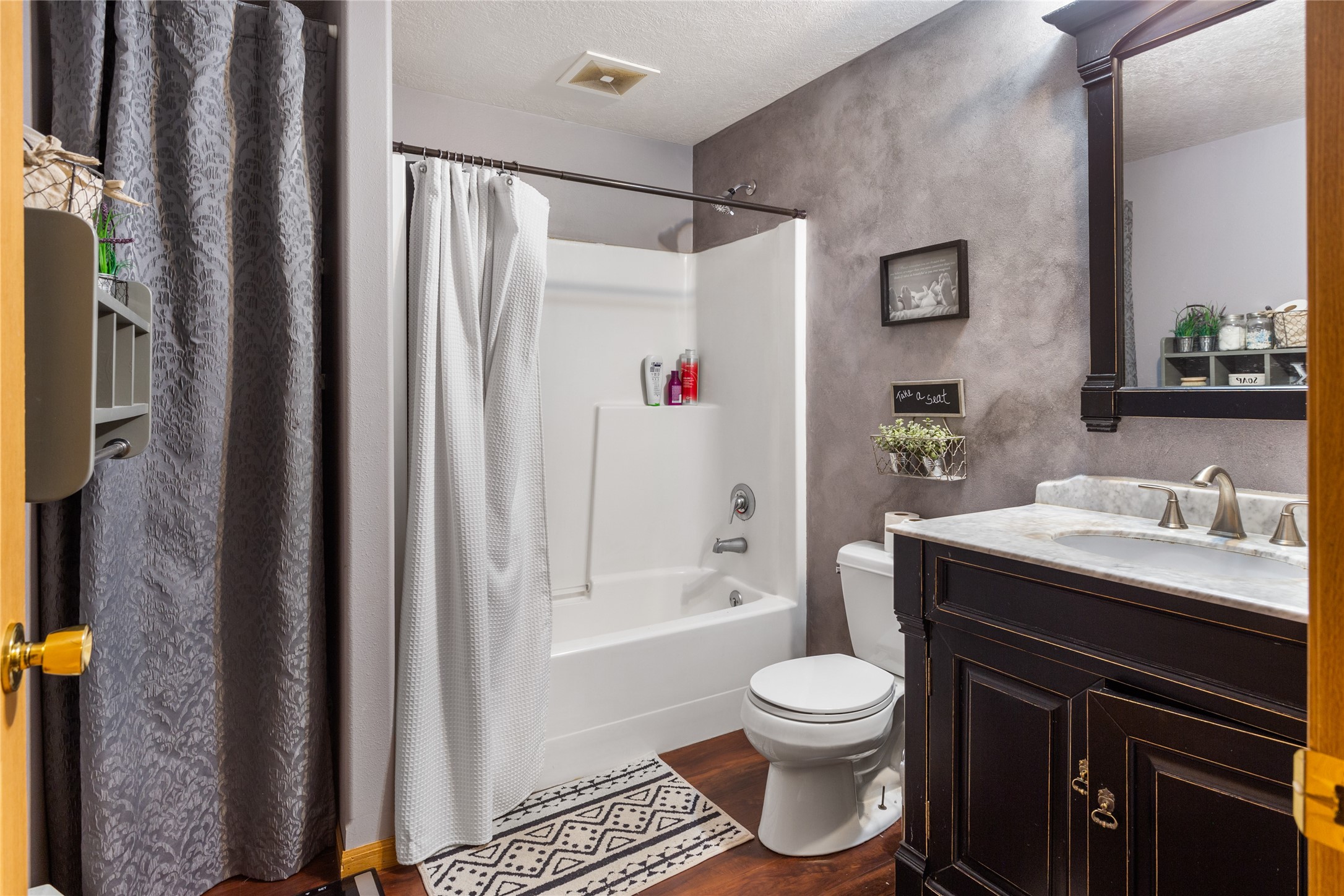 Butte, Montana 59701, United States, 4 Bedrooms Bedrooms, ,3 BathroomsBathrooms,Residential,Active,58260