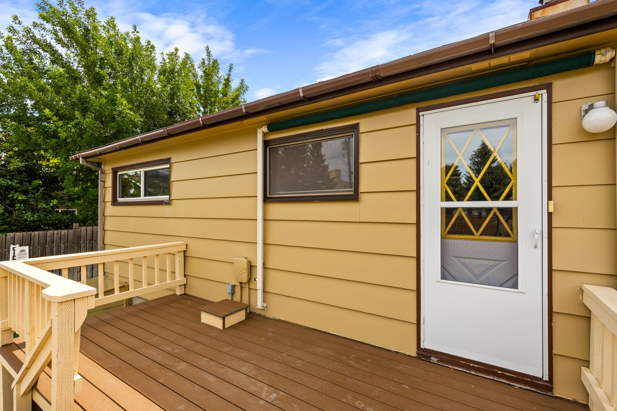 205 3rd Avenue SW