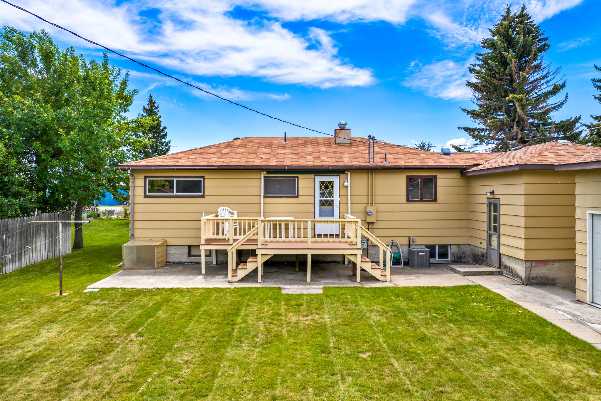 205 3rd Avenue SW