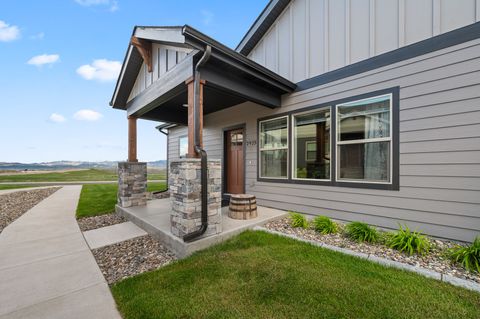 Photo of 2925 Aspen View Loop, Helena, MT 59601 (MLS # 30070798)