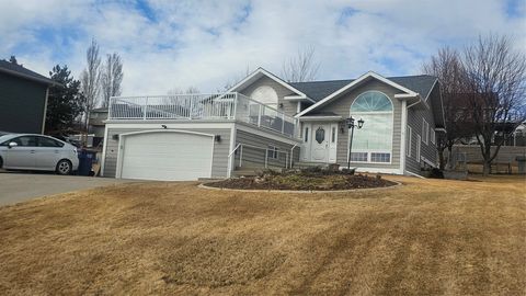 Photo of 309 29th Avenue NE, Great Falls, MT 59404 (MLS # 30065800)