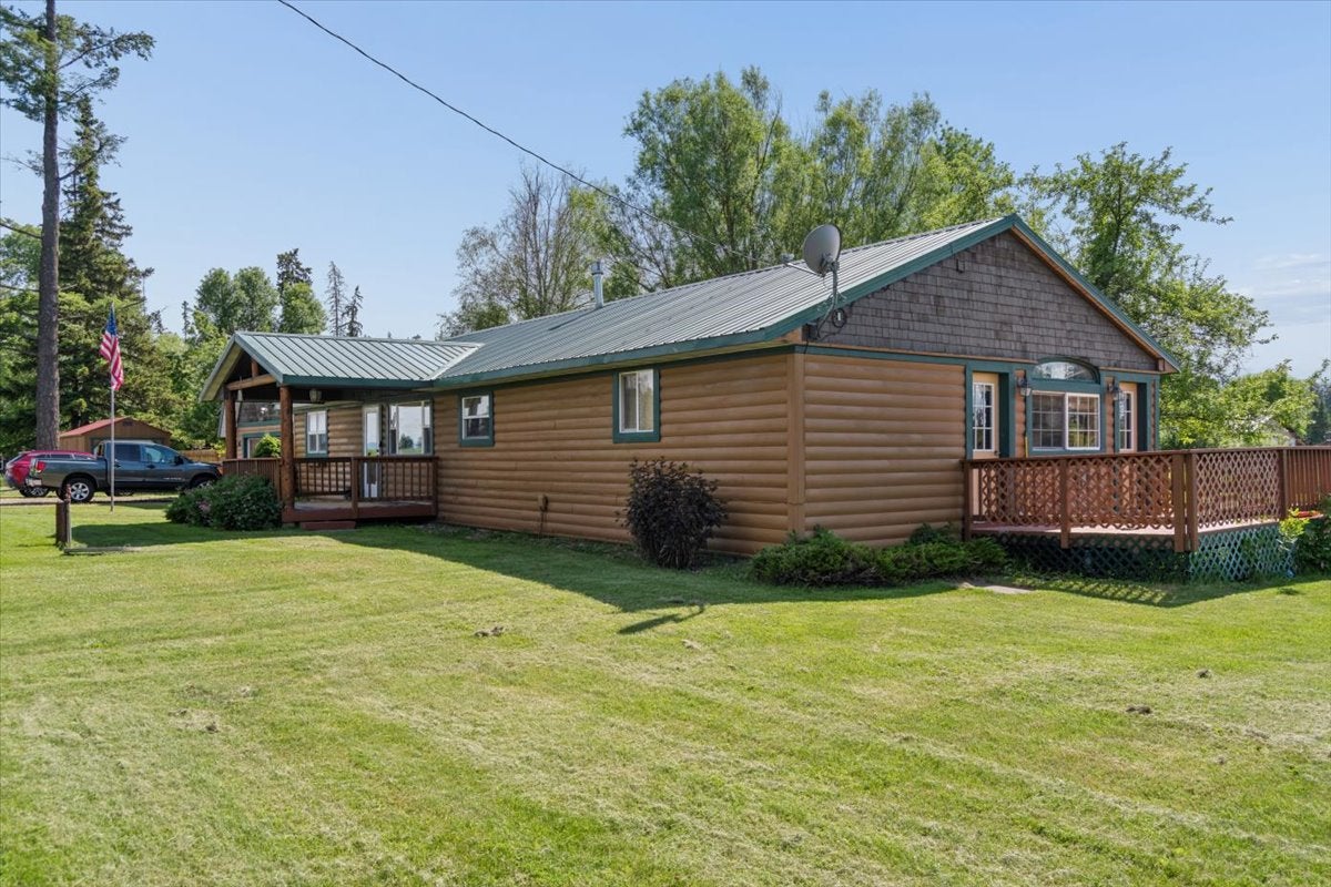 1685 Mt Highway 206