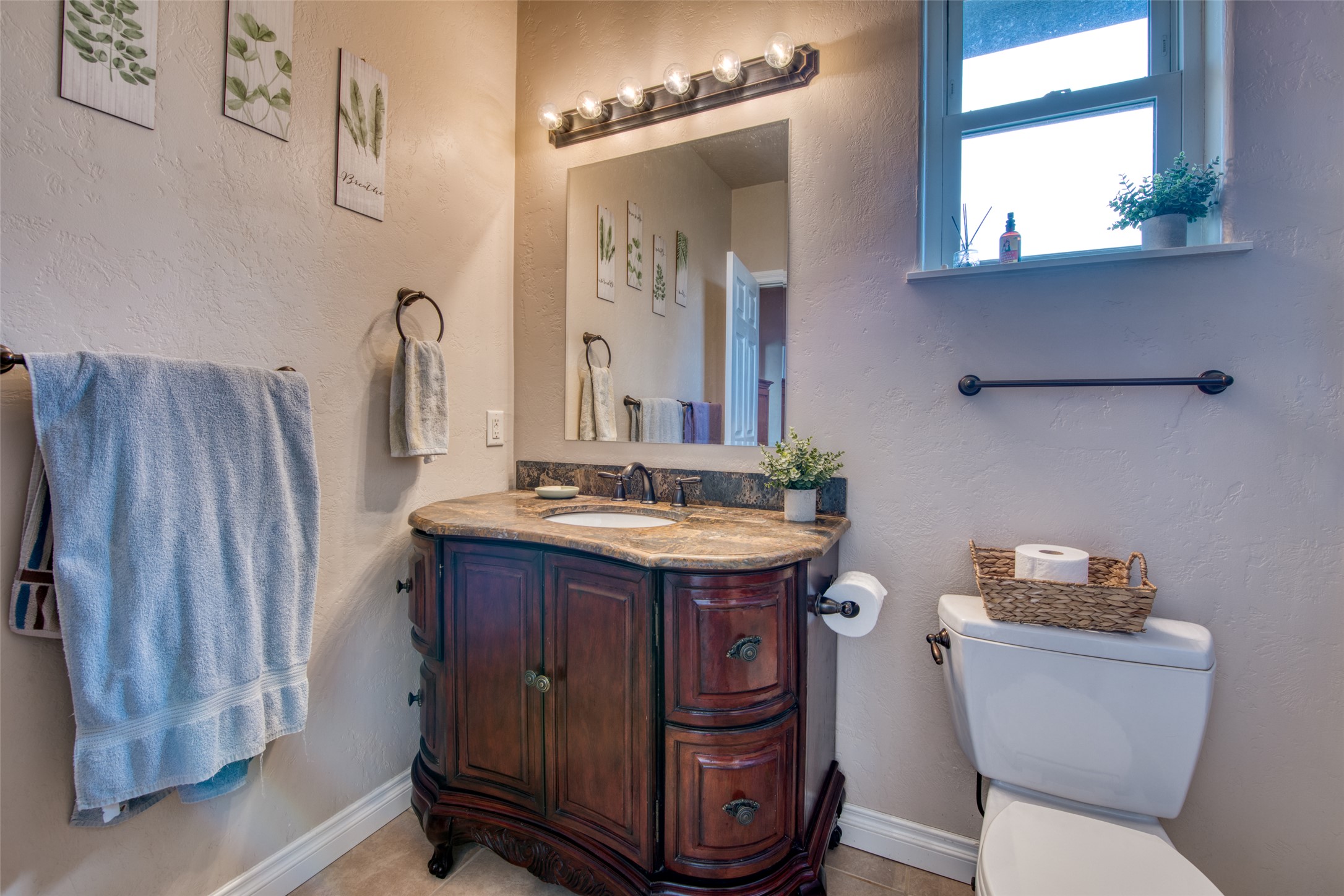 Corvallis, Montana 59828, United States, 4 Bedrooms Bedrooms, ,3 BathroomsBathrooms,Residential,Active,106200