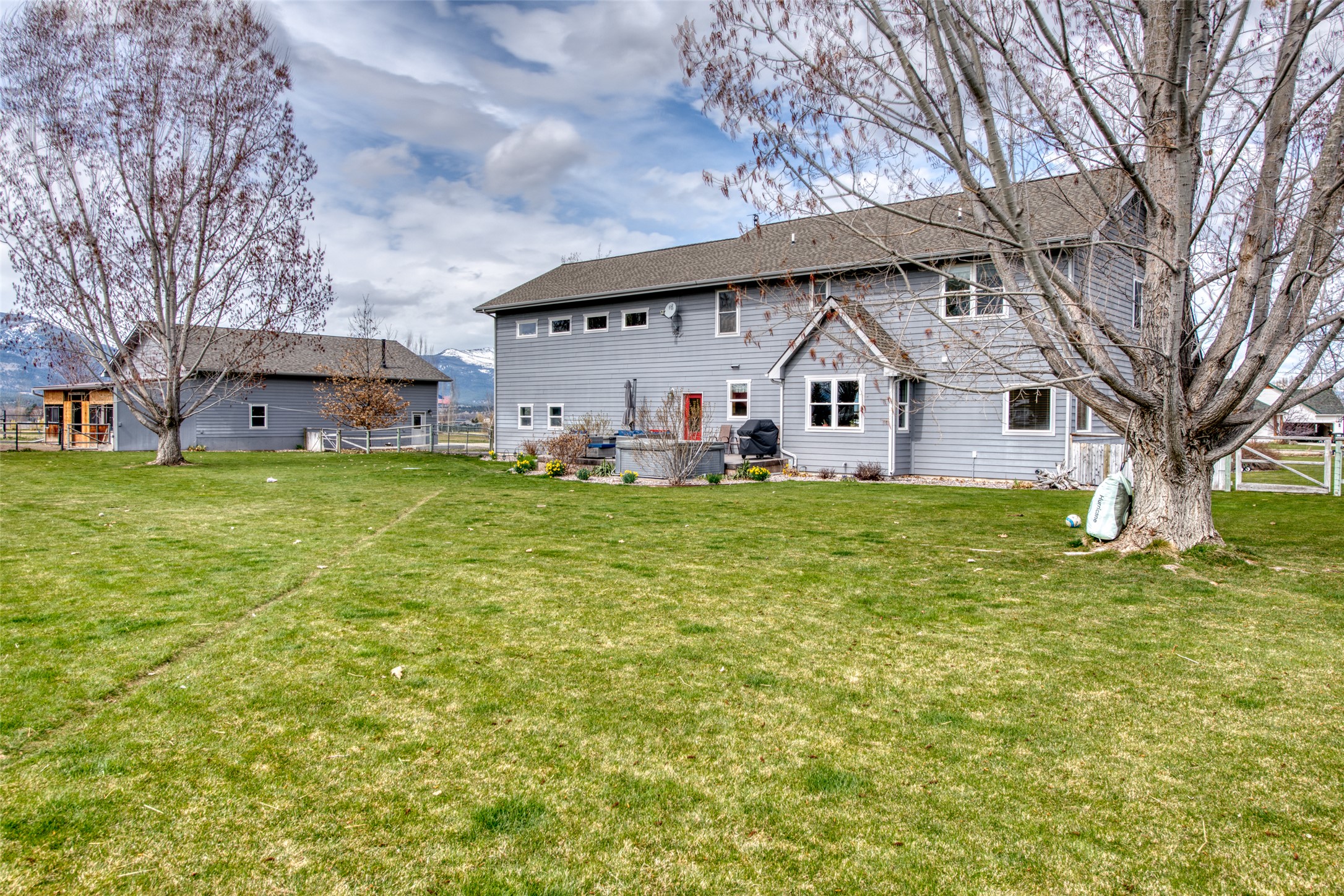 Corvallis, Montana 59828, United States, 4 Bedrooms Bedrooms, ,3 BathroomsBathrooms,Residential,Active,106200