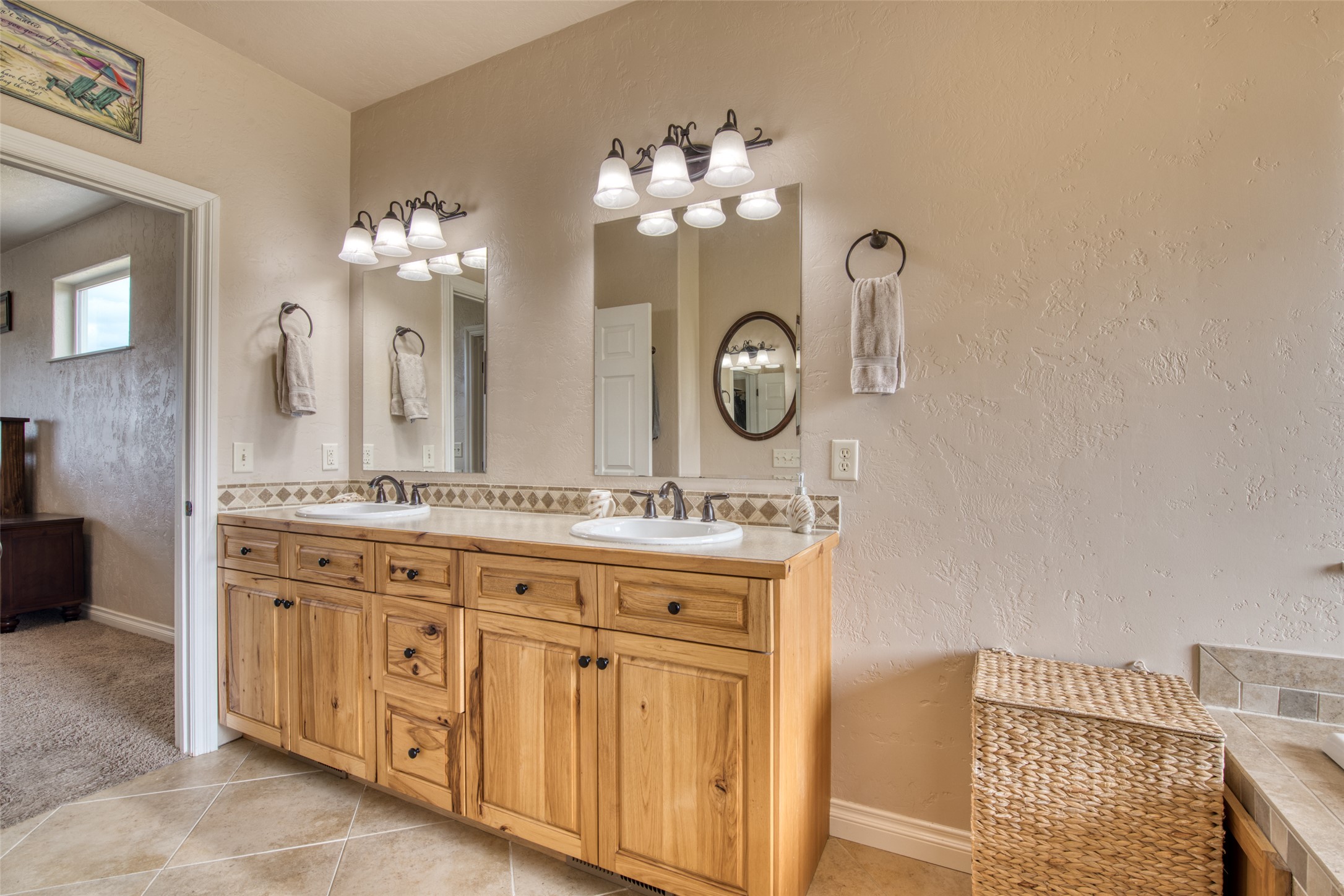 Corvallis, Montana 59828, United States, 4 Bedrooms Bedrooms, ,3 BathroomsBathrooms,Residential,Active,106200