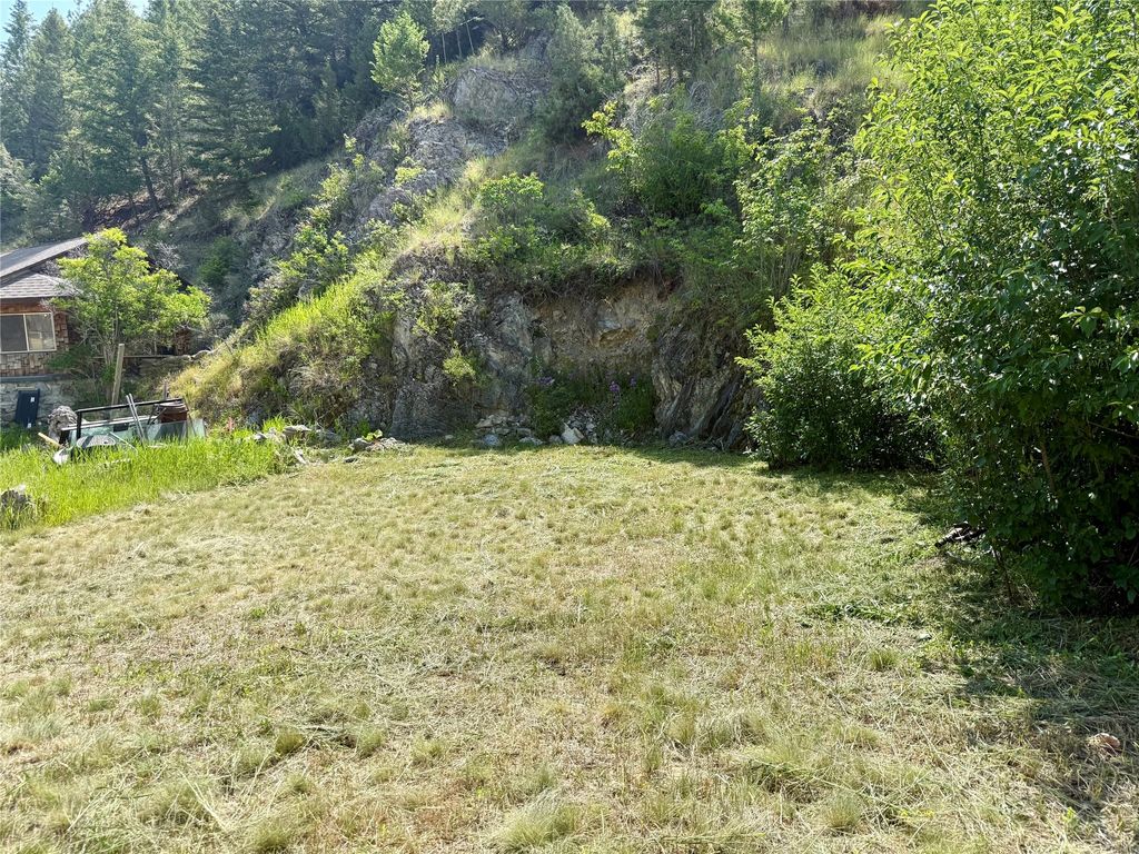 Photo of 571 W Main Street, Helena, MT 59601 (MLS # 30033485)