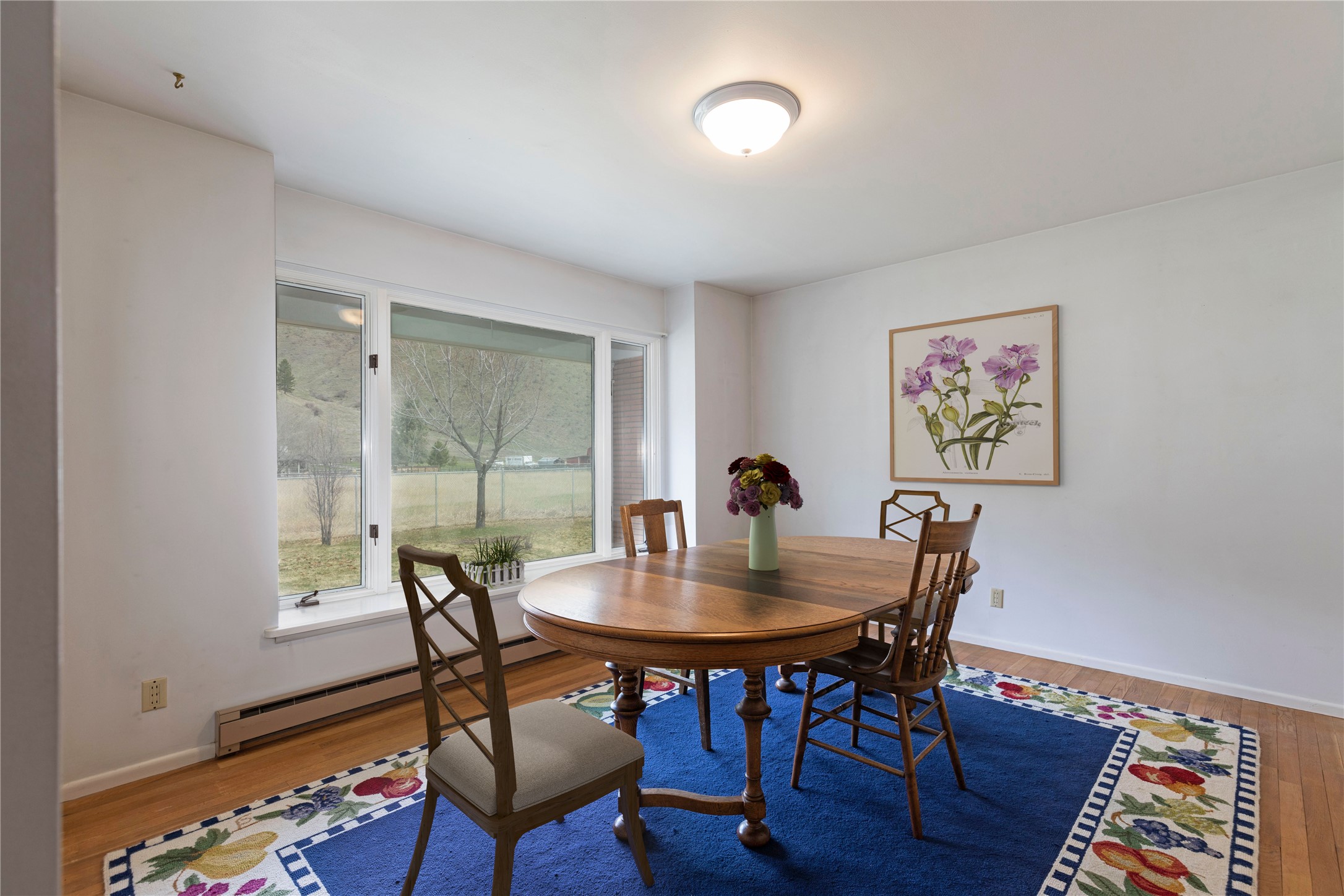 Missoula, Montana 59803, United States, 6 Bedrooms Bedrooms, ,3 BathroomsBathrooms,Residential,Active,107208