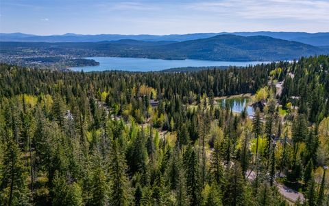 Tiny photo for 165 Woodland Star Circle, Whitefish, MT 59937 (MLS # 30038966)
