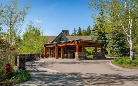 Tiny photo for 165 Woodland Star Circle, Whitefish, MT 59937 (MLS # 30038966)
