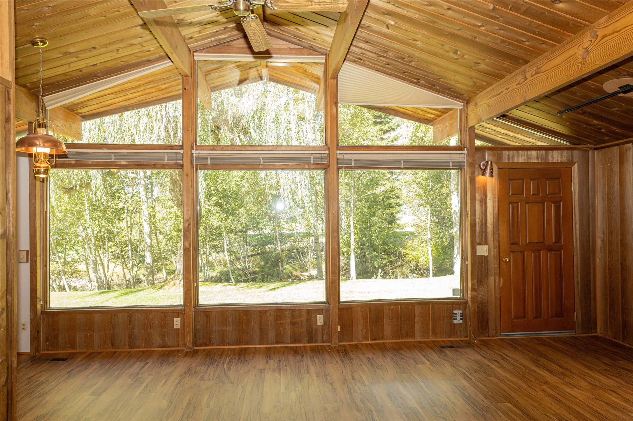 5671 Kootenai River Road