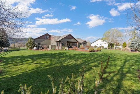 Tiny photo for 18034 Mullan Road, Frenchtown, MT 59834 (MLS # 30068999)