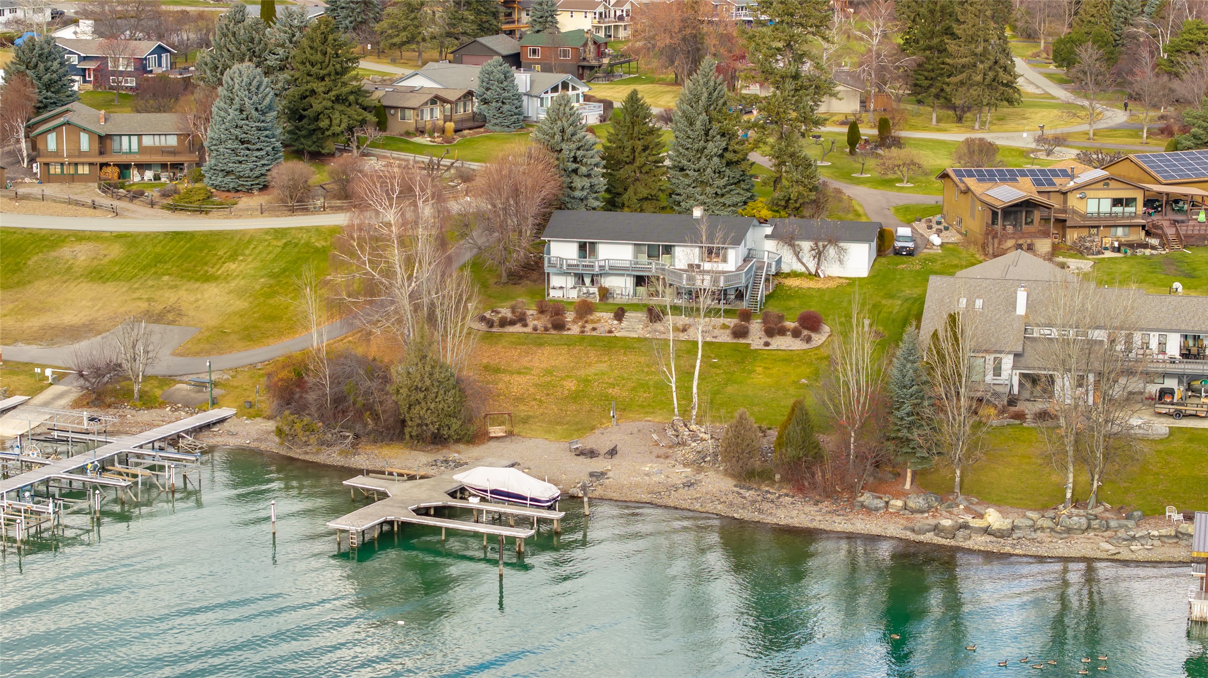 205 Lakeshore Drive