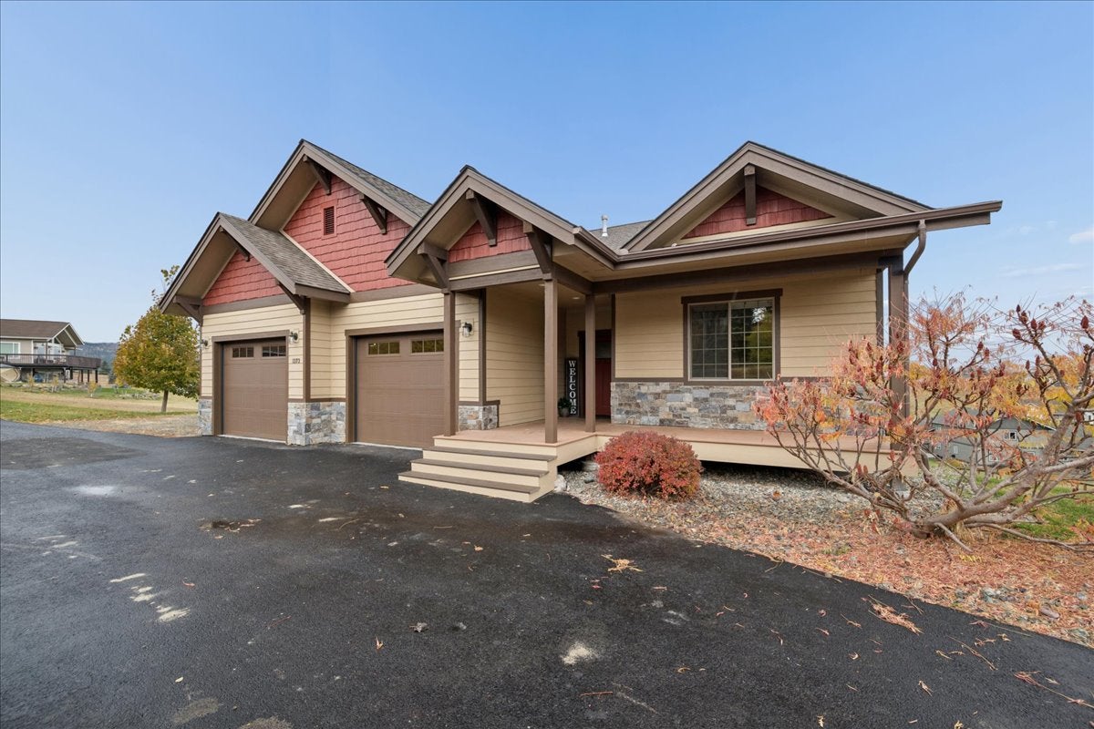 1373 Bald Eagle Loop