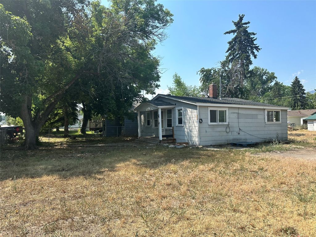 Photo of 421 N 6th Street, Hamilton, MT 59840 (MLS # 30061185)