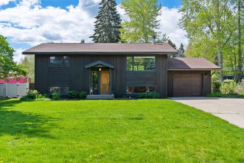 Photo of 280 Fox Farm Court, Whitefish, MT 59937 (MLS # 30061037)