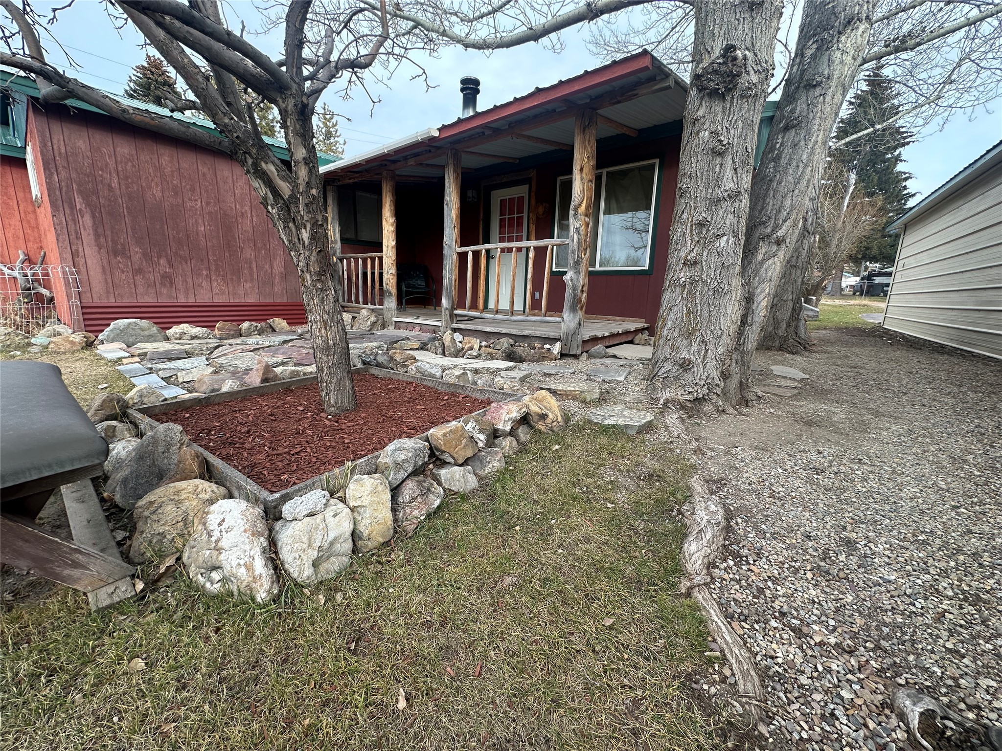 119 N Holland Street