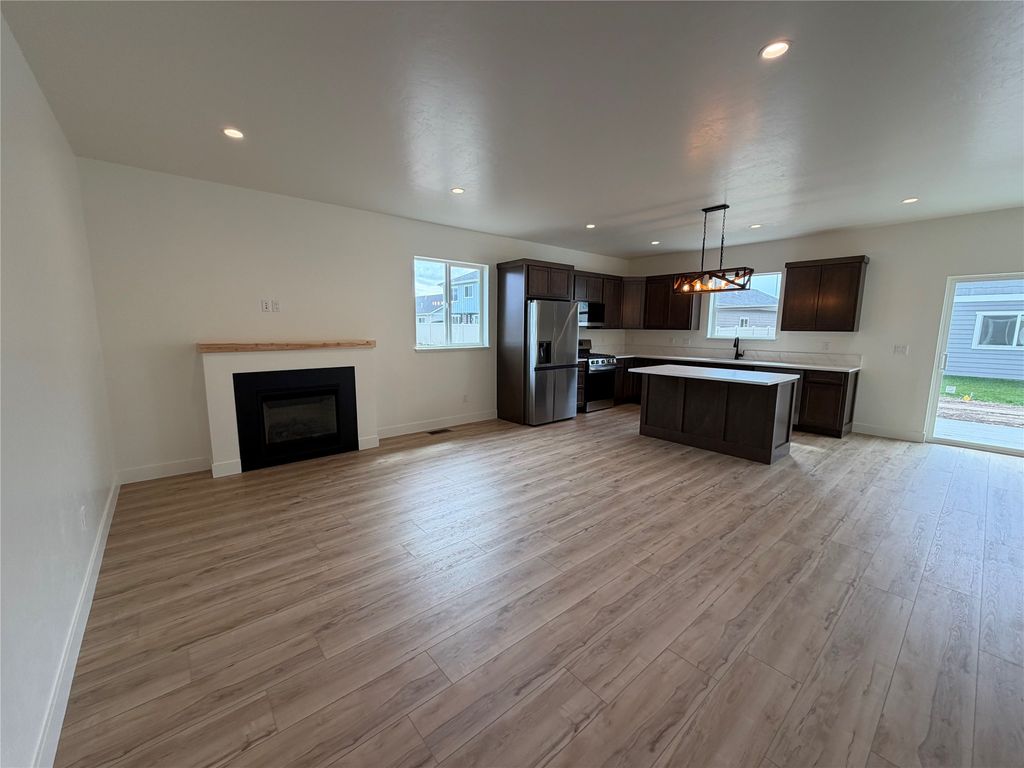 Photo of 5012 Chokecherry Avenue, Kalispell, MT 59901 (MLS # 30069377)