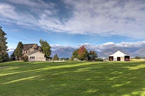 909 Hamilton Heights Road Corvallis MT 59828