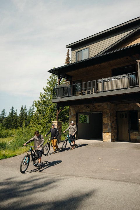 Tiny photo for 134 Inspiration Loop, Whitefish, MT 59937 (MLS # 30072585)