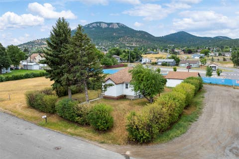 Tiny photo for 2335 Cannon Street, Helena, MT 59601 (MLS # 30075908)