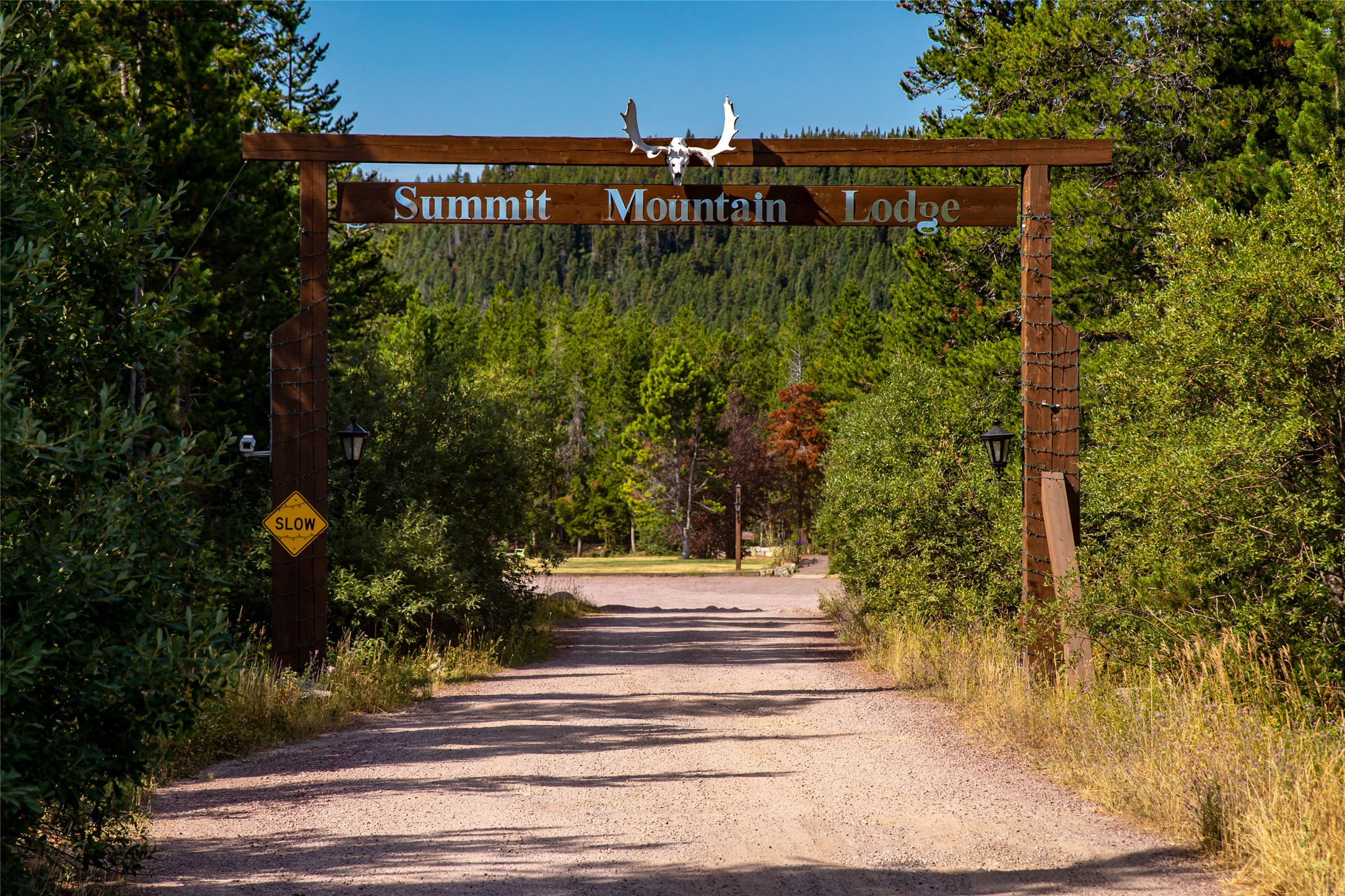 16900 Us Highway 2 E