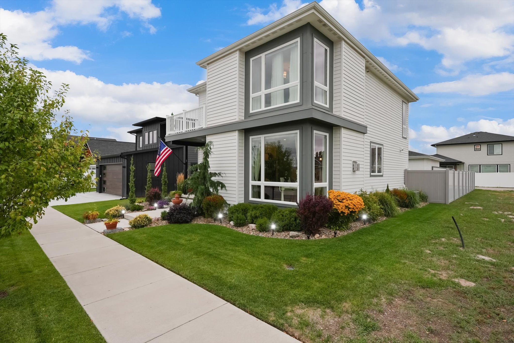 2416 Belt Buckle Way