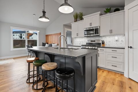 Tiny photo for 133 Silver Tip Trail, Kalispell, MT 59901 (MLS # 30060970)