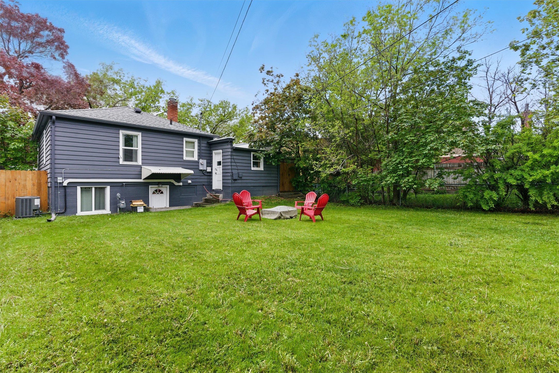 116 South Avenue E