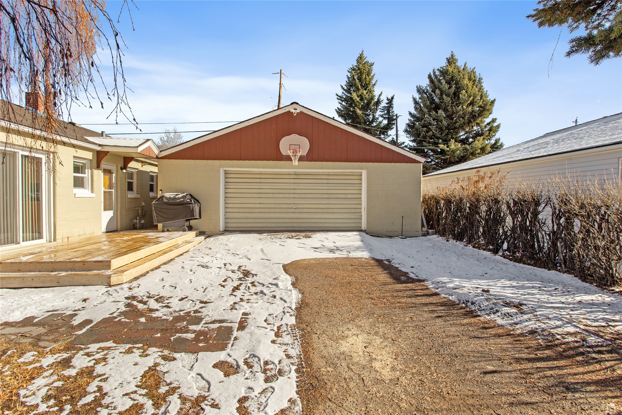 Butte, Montana 59701, United States, 3 Bedrooms Bedrooms, ,1 BathroomBathrooms,Residential,Pending,30914