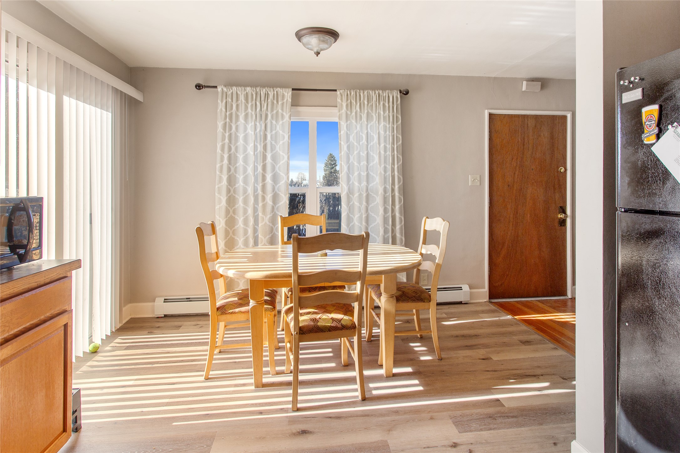 Butte, Montana 59701, United States, 3 Bedrooms Bedrooms, ,1 BathroomBathrooms,Residential,Pending,30914