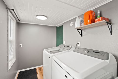 Tiny photo for 339 8th Avenue W, Kalispell, MT 59901 (MLS # 30068576)