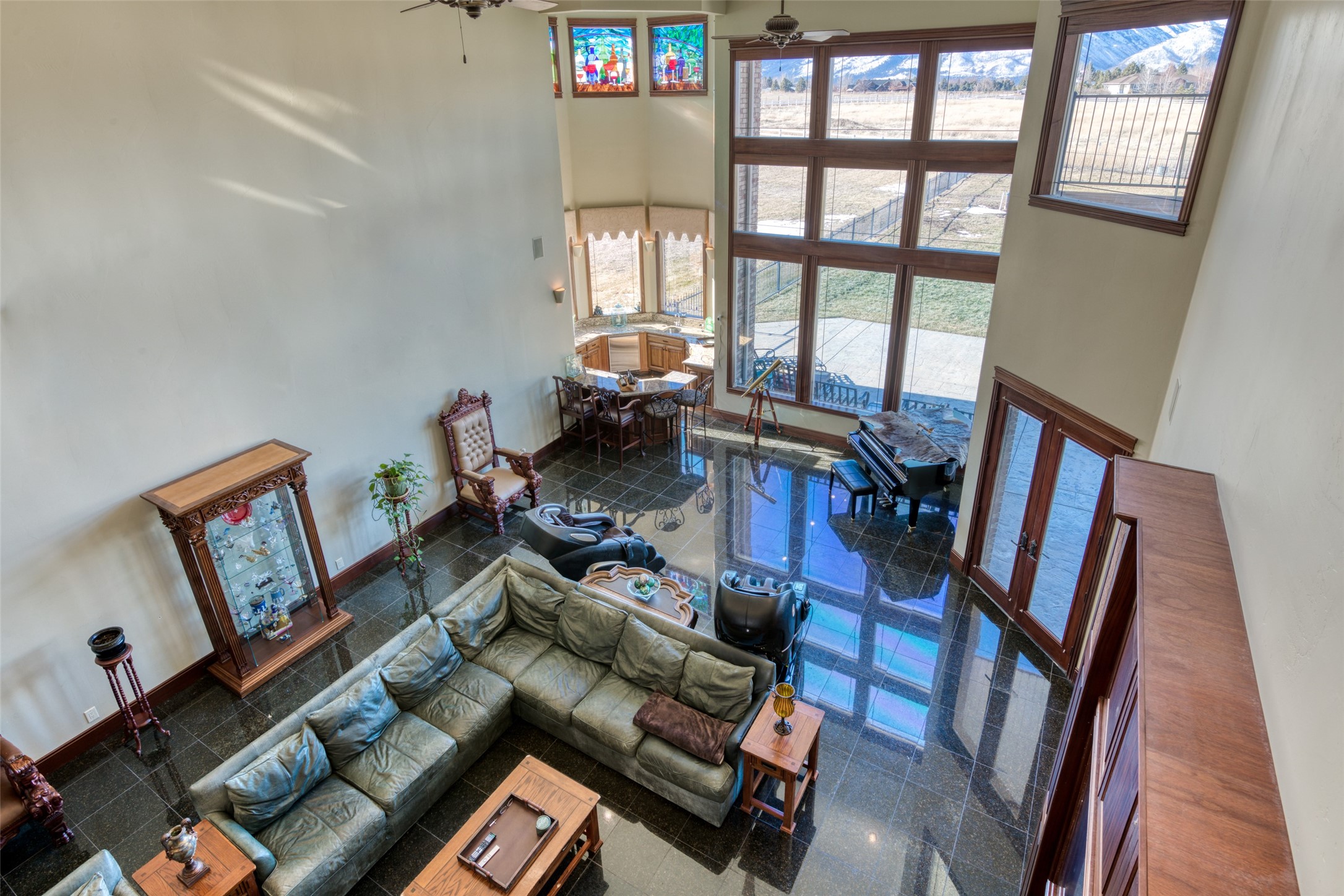 Hamilton, Montana 59840, United States, 4 Bedrooms Bedrooms, ,5 BathroomsBathrooms,Residential,Pending,67297