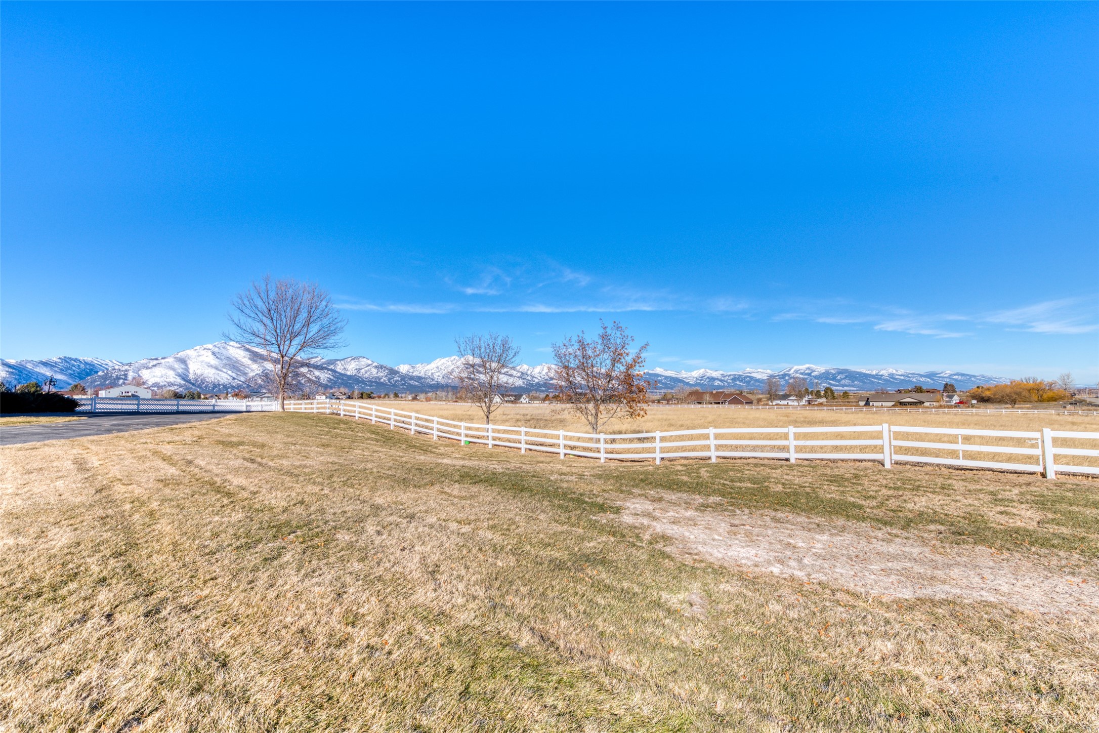 Hamilton, Montana 59840, United States, 4 Bedrooms Bedrooms, ,5 BathroomsBathrooms,Residential,Pending,67297