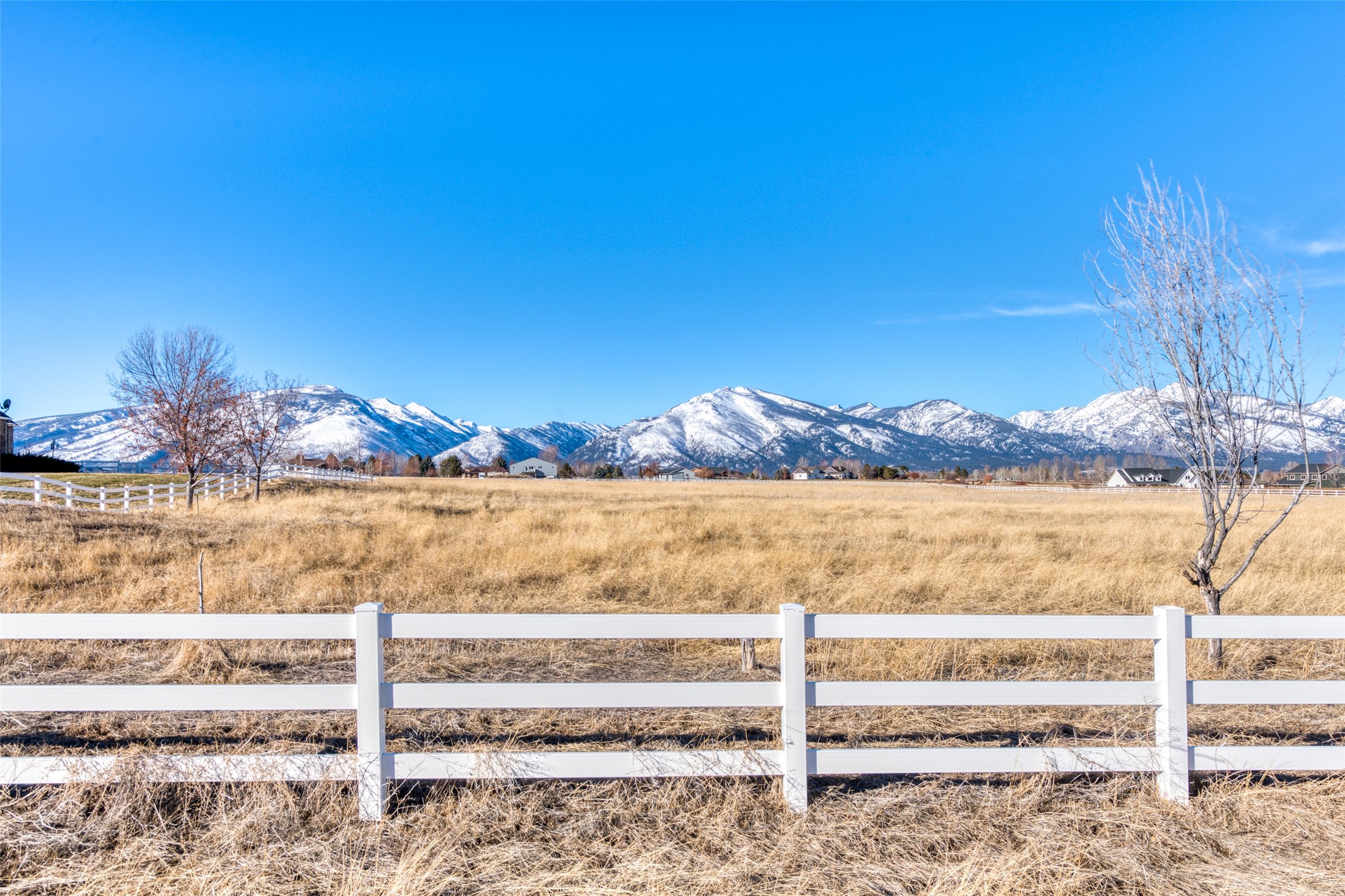 Hamilton, Montana 59840, United States, 4 Bedrooms Bedrooms, ,5 BathroomsBathrooms,Residential,Pending,67297