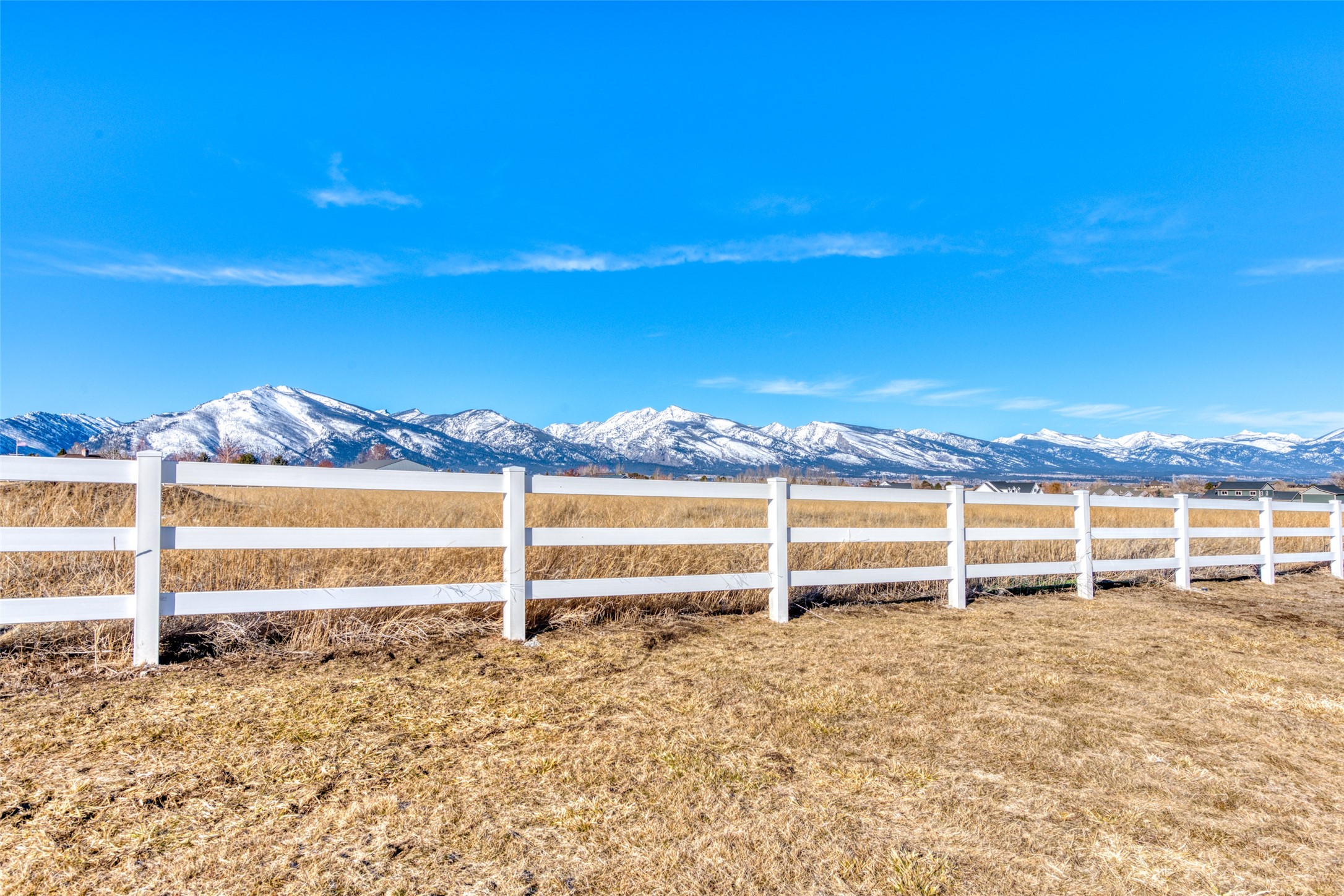 Hamilton, Montana 59840, United States, 4 Bedrooms Bedrooms, ,5 BathroomsBathrooms,Residential,Pending,67297