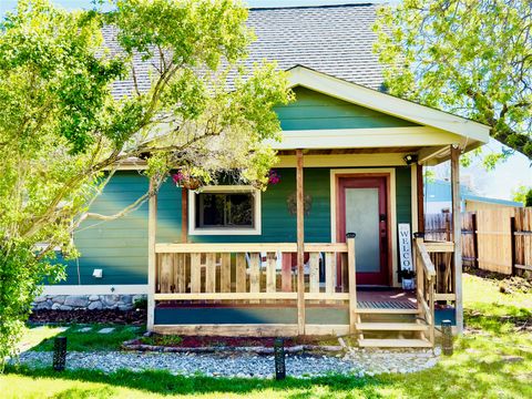 Photo of 217 E Ravalli Street, Hamilton, MT 59840 (MLS # 30071432)