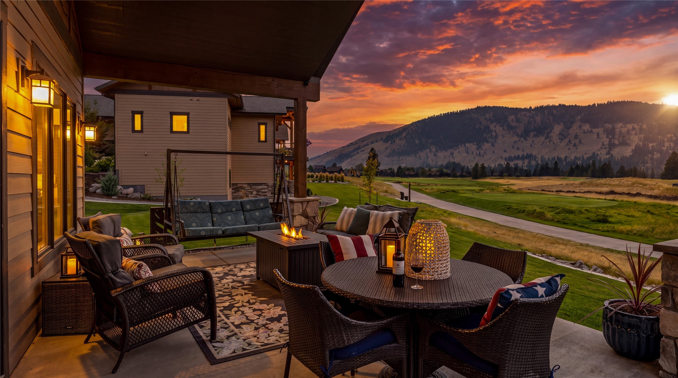 5583 Canyon River Road
