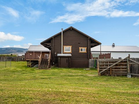 Tiny photo for 77300 Gallatin Road, Bozeman, MT 59718 (MLS # 30070938)