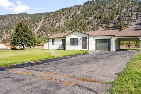 18530 E Mullan Road Clinton MT 59825
